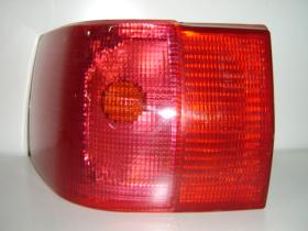 VAUNER 103F02162751 - AUDI 80 92-*PILOTO TRAS IZQ CANTO SW