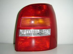 VAUNER 10418558 - AUDI A4 SW 99-*STOP DCH YORKA