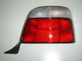 VAUNER 10408313 - BMW E36 TOURING 95-*STOP DCH BLANCO 5P