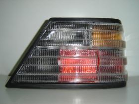 VAUNER 103F13061728 - MERCEDES W124 85-*PILOTO TRAS DCH BLANCO