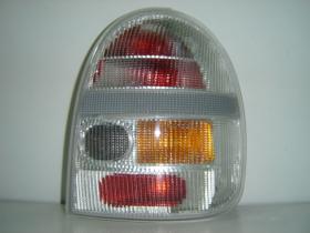VAUNER 103F16143728 - OPEL CORSA 93-*PILOTO TRAS DCH BLANCO