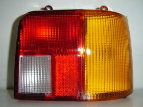 VAUNER 103F17081710 - PEUGEOT 205*STOP TRASERO DCH
