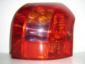 VAUNER 108905350 - TOYOTA COROLLA H/B 02-*PILOTO POST DCH