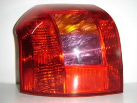 VAUNER 108905351 - TOYOTA COROLLA 2002-*PILOTO POST IZQ