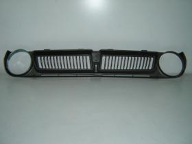 VAUNER 108901405 - TOYOTA COROLLA KE30*REJILLA