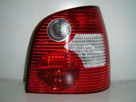 VAUNER 103F23280770 - VW POLO 2002-*FARO POST(ROJO+BLANCO)