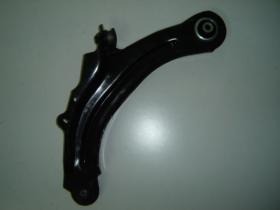 VAUNER 23796904252 - BRACO SUSP.ESQ 18MM RENAULT MEGANE 02-*